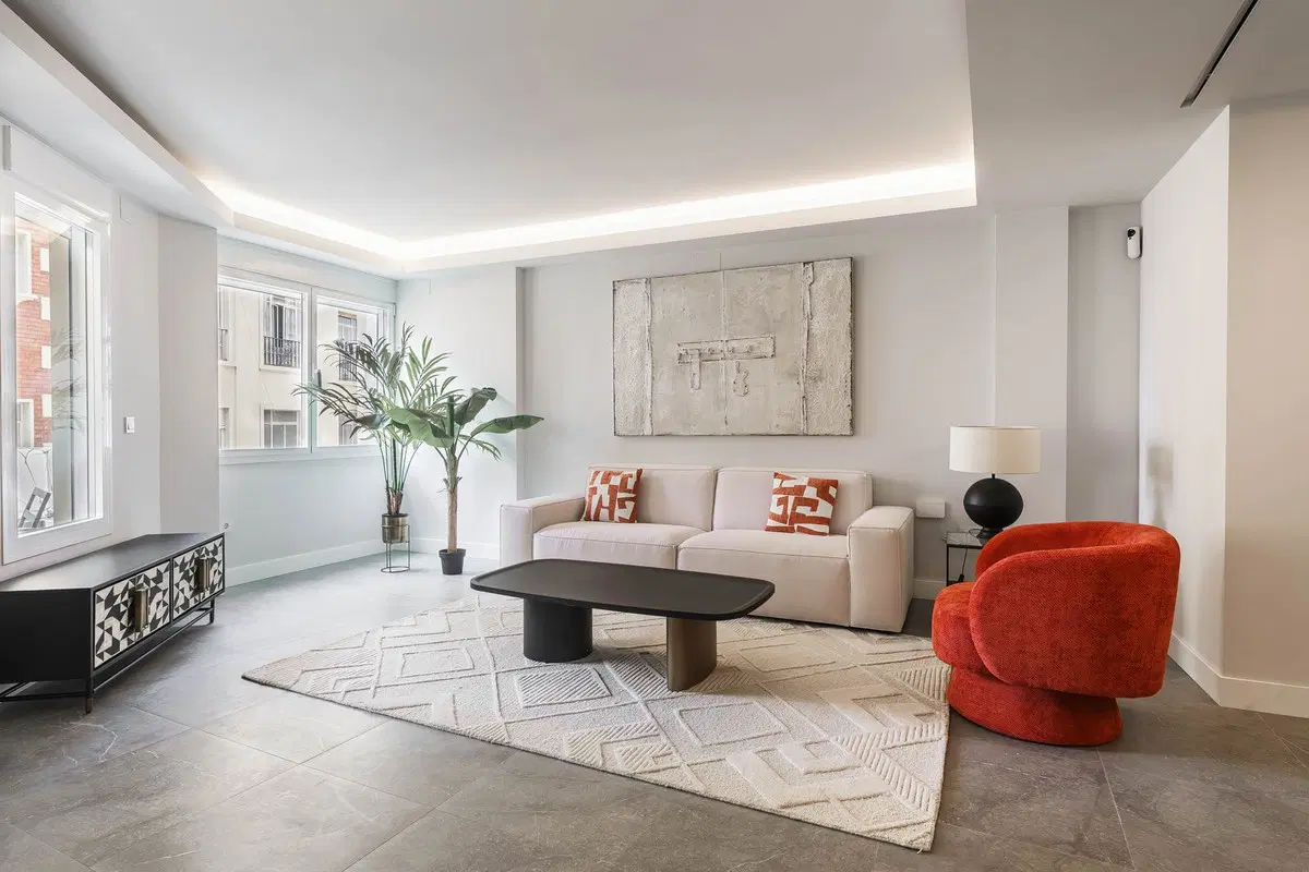 Middle Floor Apartment in Centro Histórico