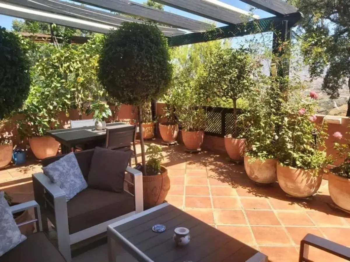 Middle Floor Apartment in Marbella