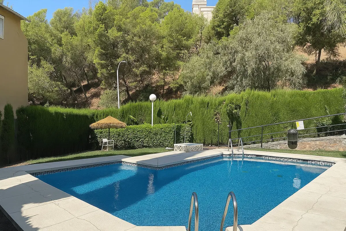 Middle Floor Apartment in Málaga Este