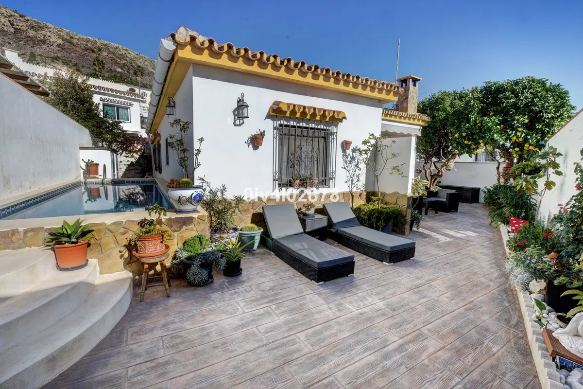 Detached Villa in Benalmadena
