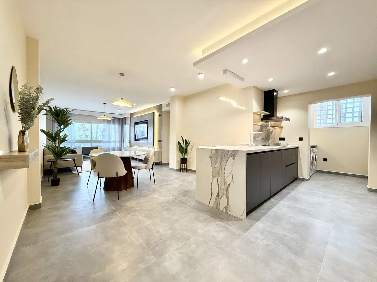 Middle Floor Apartment in Puerto Banús — photo 9 of 10