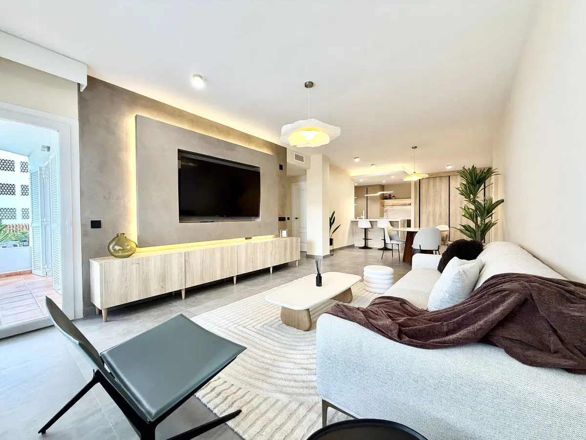 Middle Floor Apartment in Puerto Banús — photo 2 of 10
