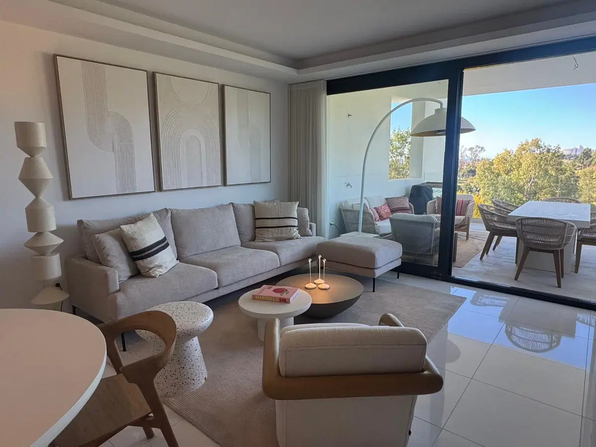 Middle Floor Apartment in Benahavís