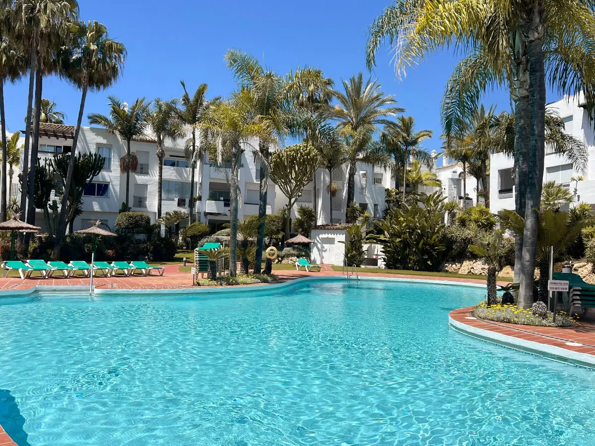 Top Floor Apartment in Costalita