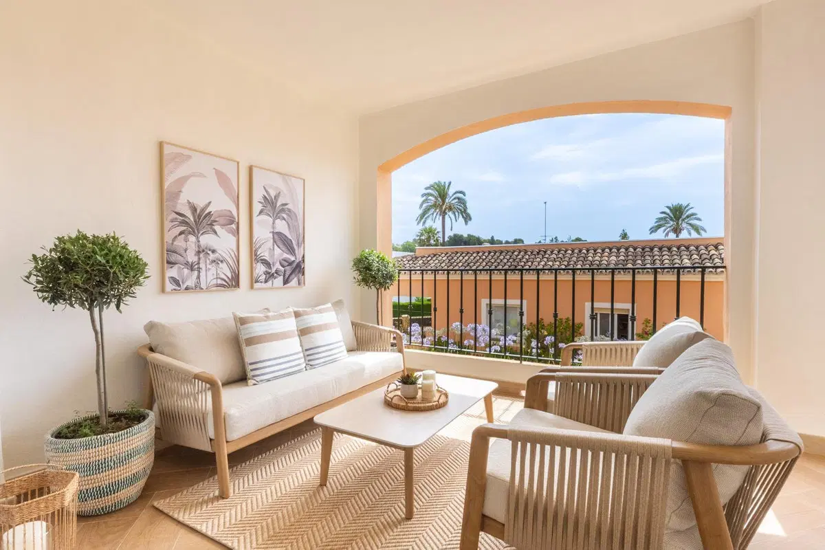 Middle Floor Apartment in Nueva Andalucía