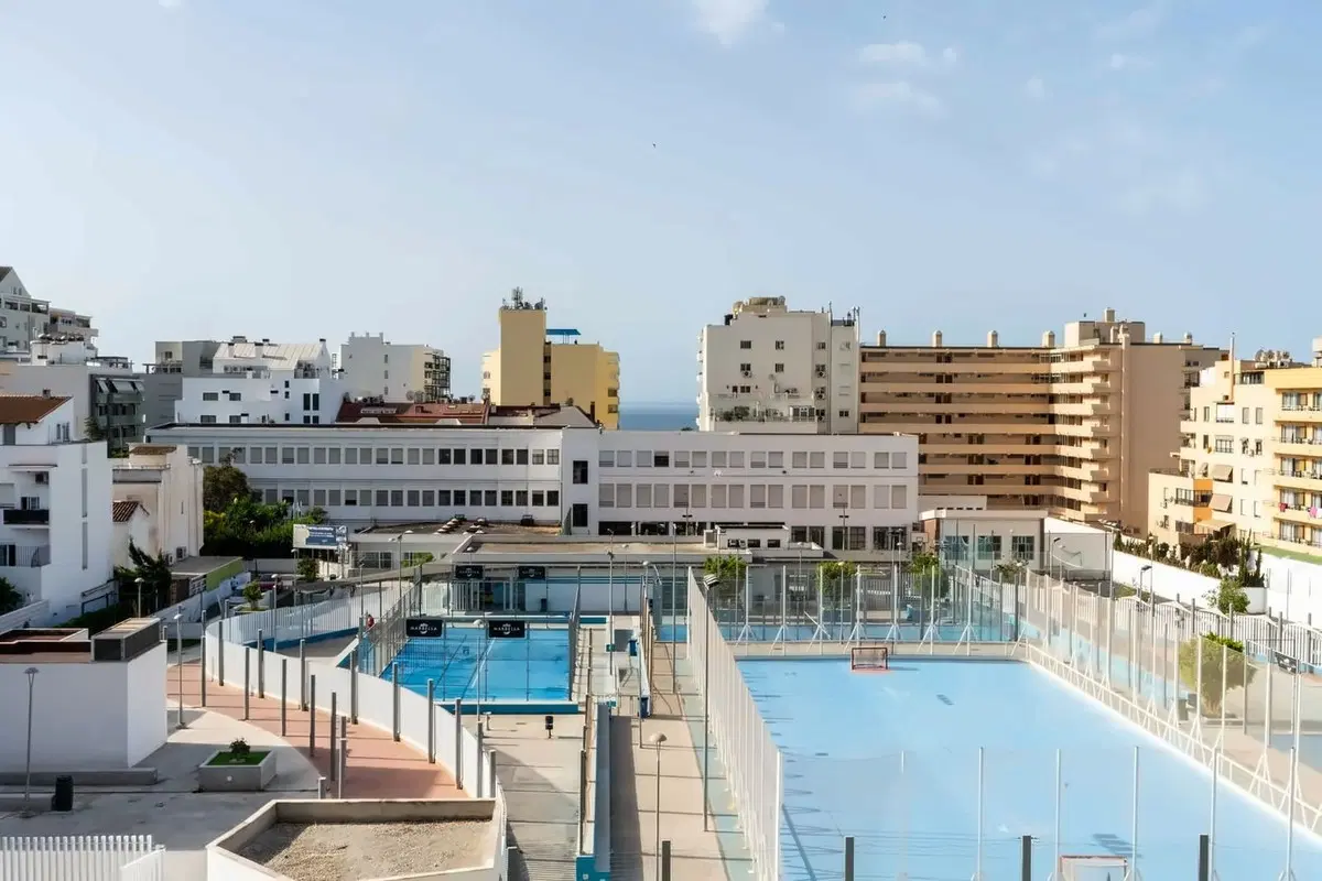 Middle Floor Apartment in Marbella