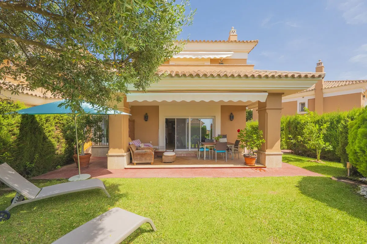 Semi-Detached House in Santa Clara